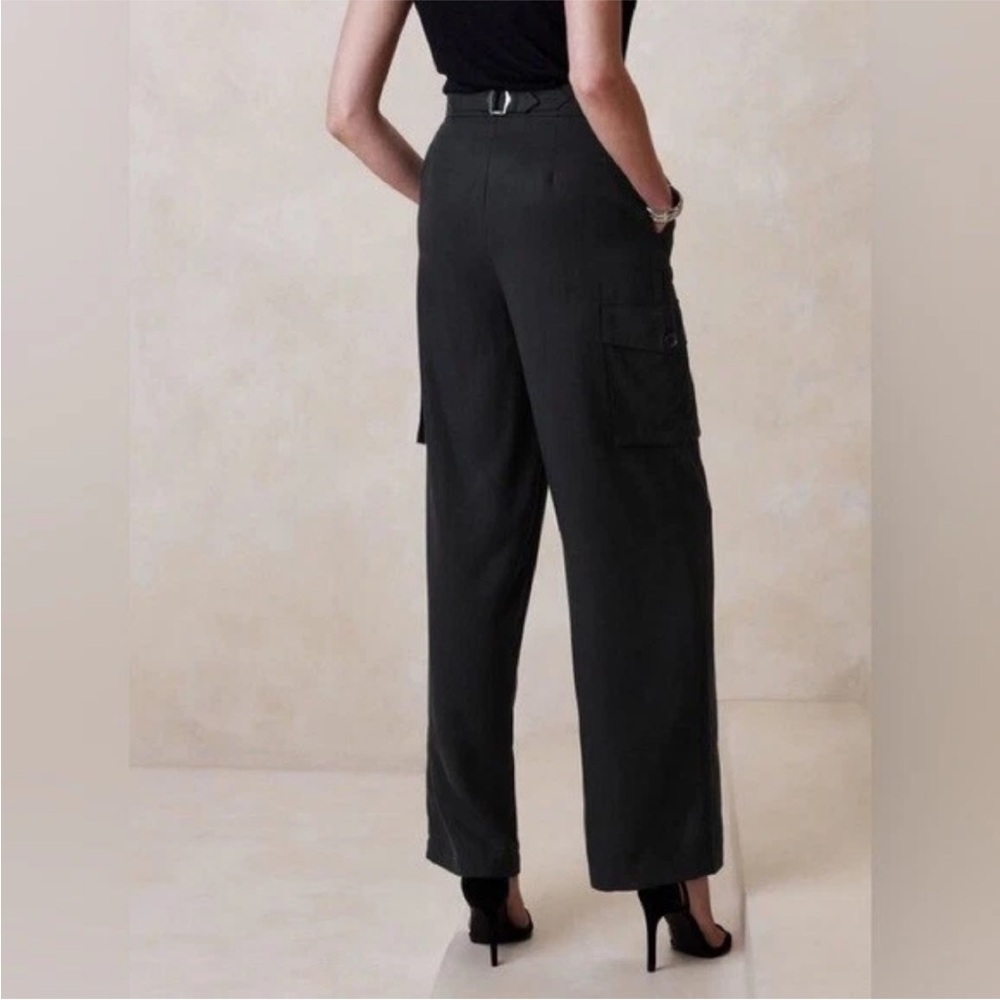 Banana Republic Wide-Leg TENCEL Cargo Pants Black Size 6